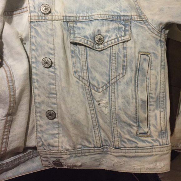 American Eagle denim jacket - Picture 4 of 6